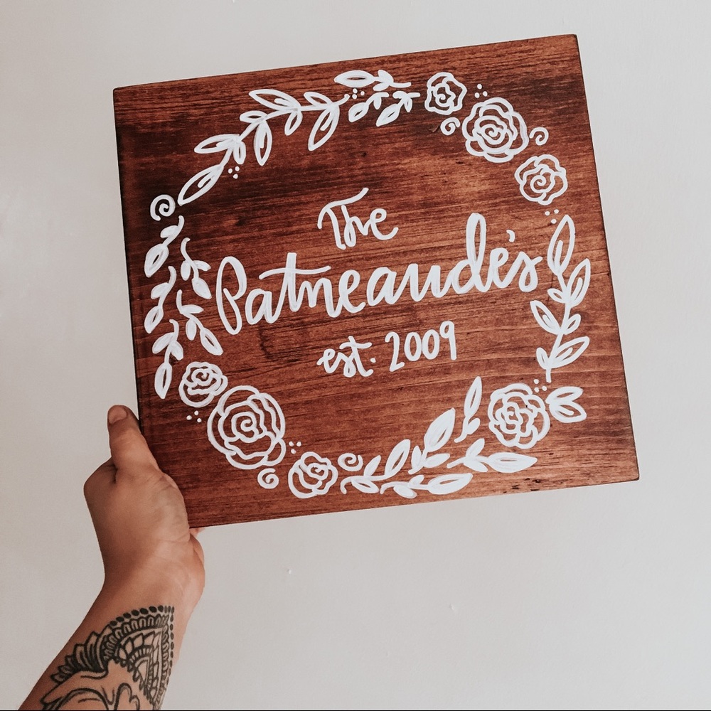 Custom Family Name Wooden Sign